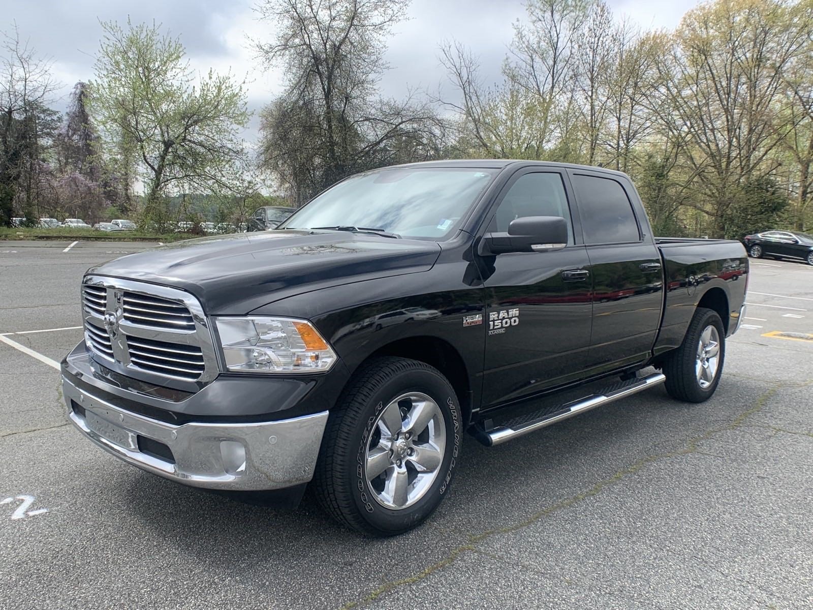 Pre-owned 2019 Ram 1500 Classic Big Horn Crew Cab Pickup In Smyrna 