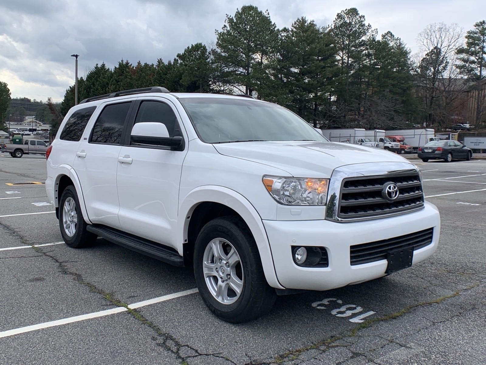 Toyota sequoia sr5